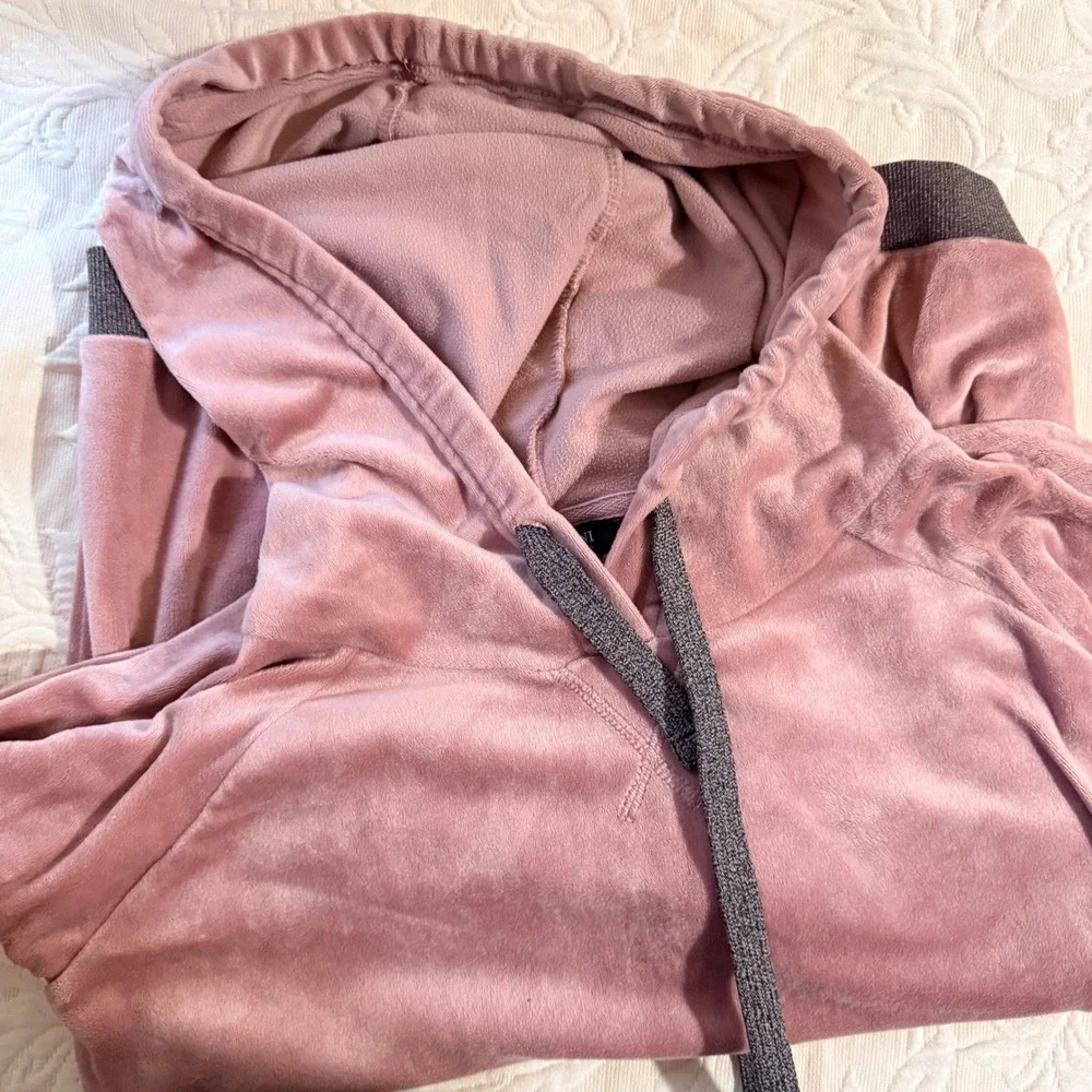 Y2K 2000s Alfani  Womens Velvour Hoodie Pink/Gray‎ Loungewear M Cozy Everyday